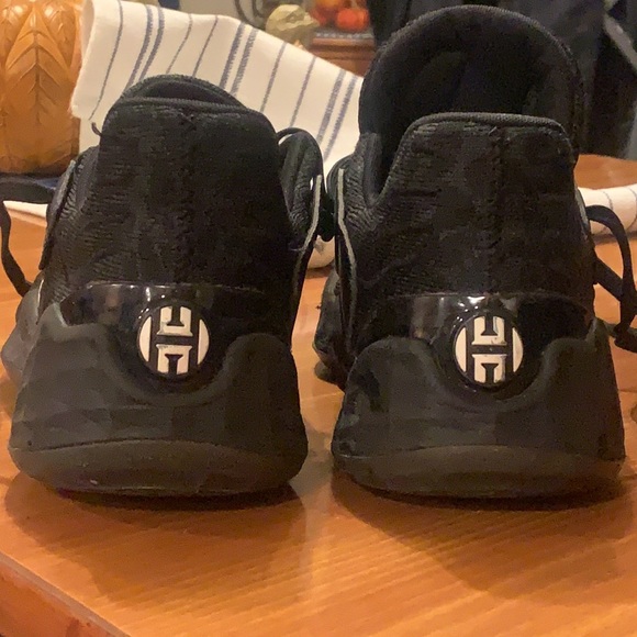 Harden 4 Men’s size 9 - Picture 7 of 7